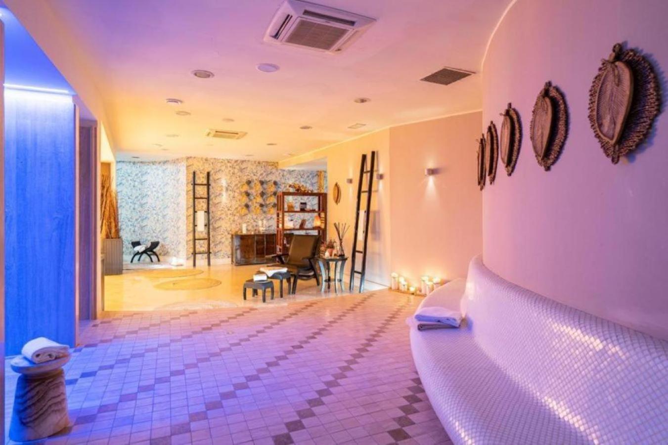 Best Western Premier Villa Fabiano Palace Hotel ريندي المظهر الخارجي الصورة