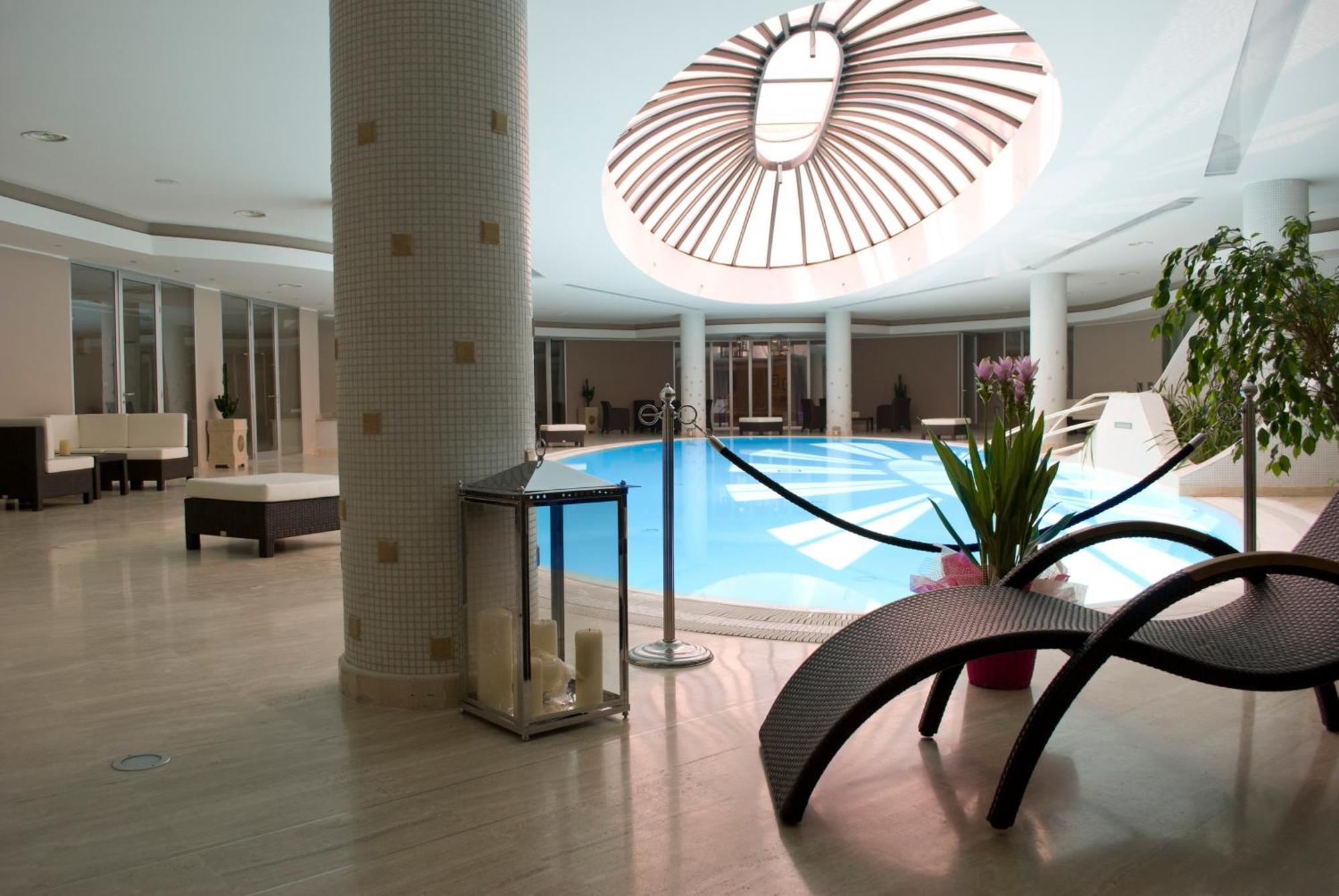 Best Western Premier Villa Fabiano Palace Hotel ريندي المظهر الخارجي الصورة